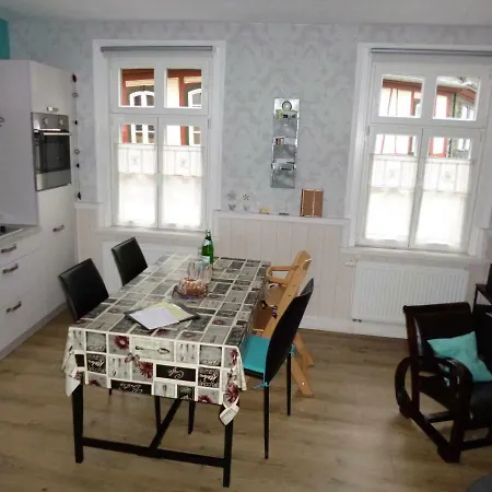 شقة Gaestehaus Rheinromantik باشاراش